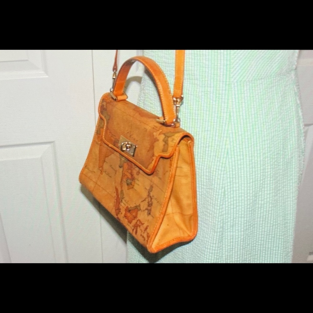 Alviero Martini Handbag